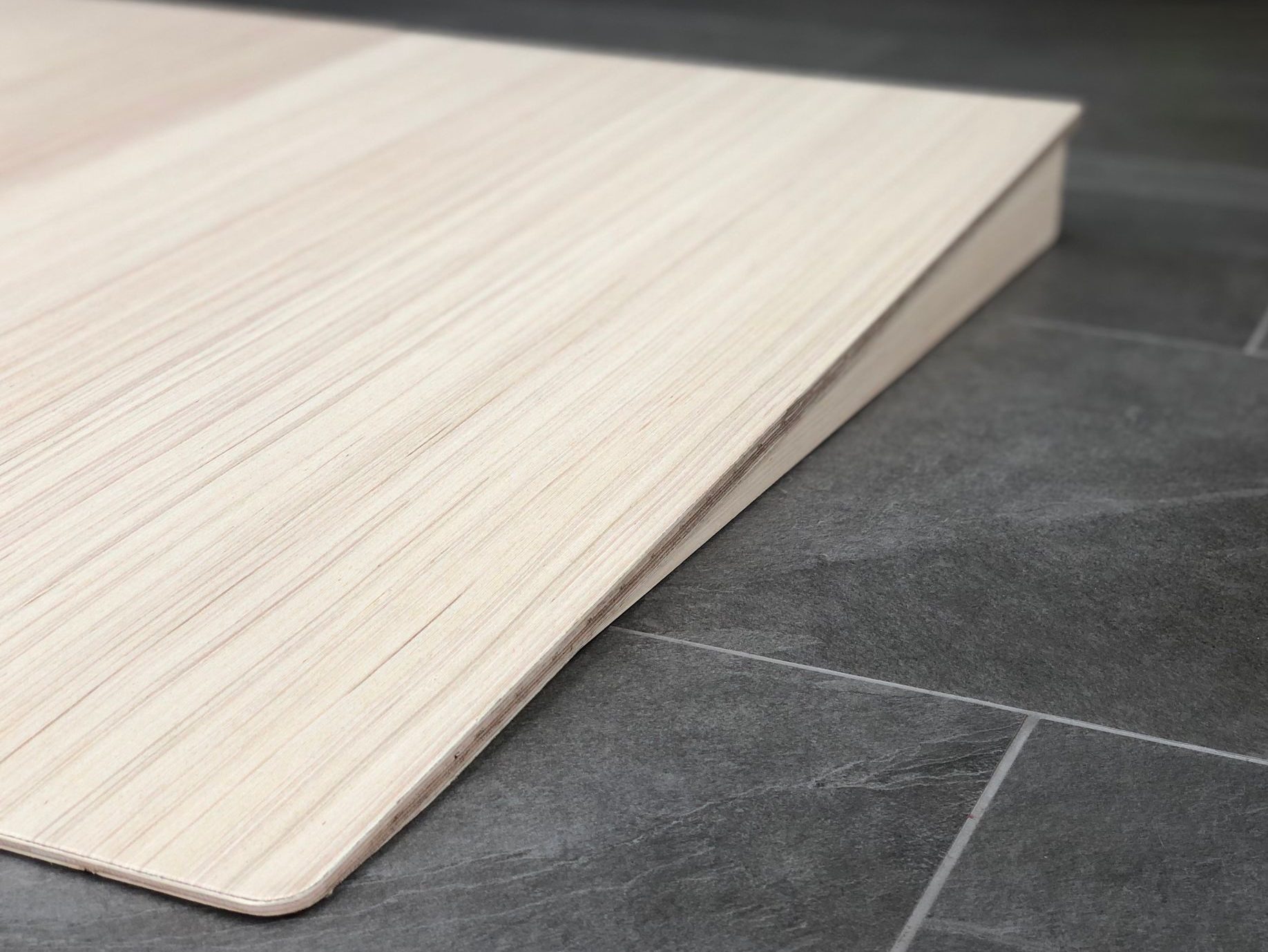 Product Image for Step ramp vacuum robot, Wood, Up to 30 cm height, Xiaomi, Roborock, iRobot